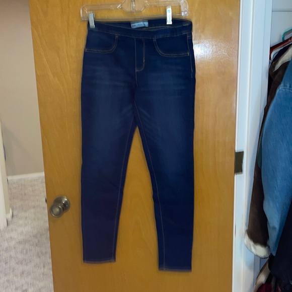 Pull on jegging - Picture 1 of 5